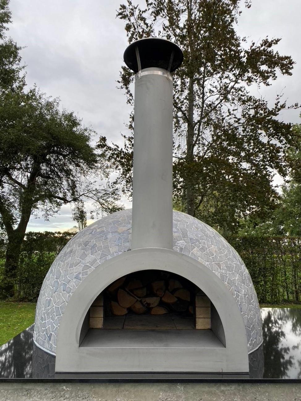 pizza oven