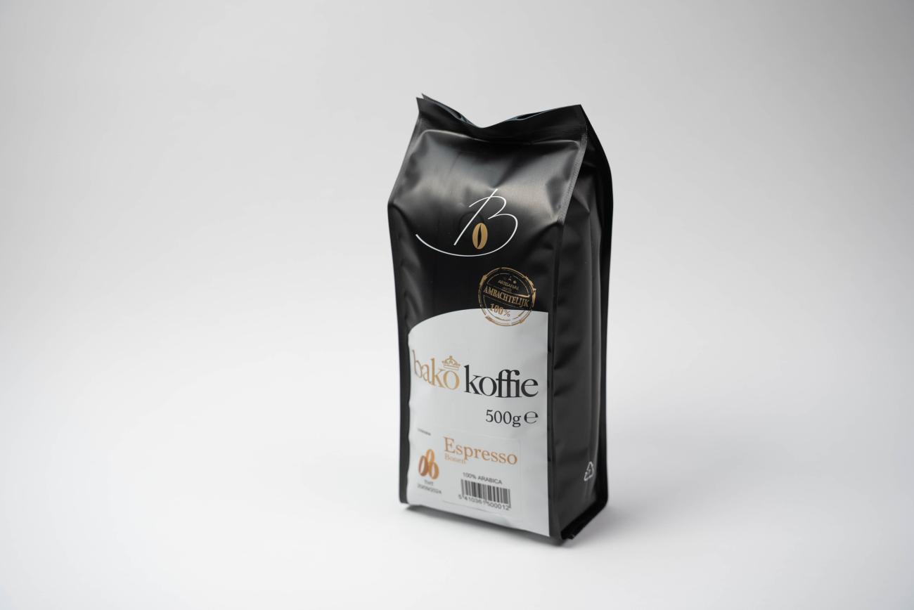 Met passie en volle overgave branden we lekkere koffie op ambachtelijke wijze.