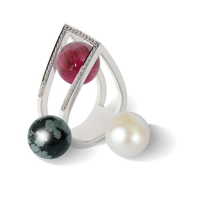 Photo of Ring in White Gold with Interchangeable gemstones