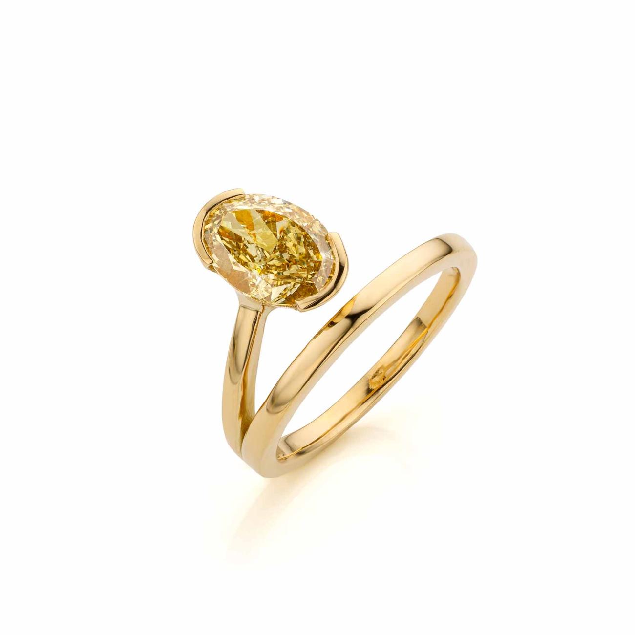 gele diamant statement ring