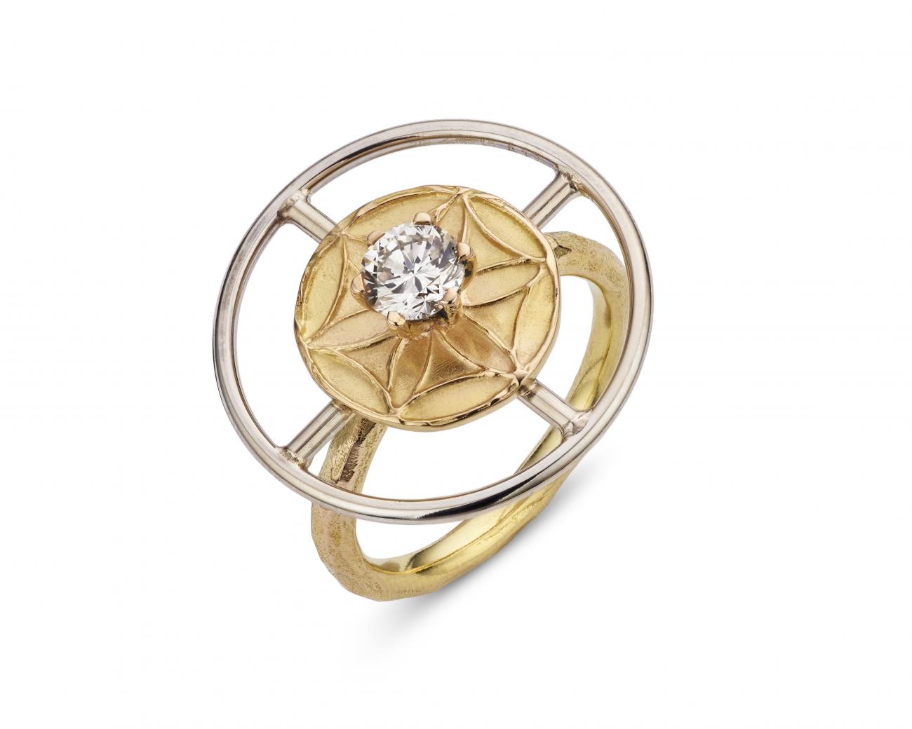 Ring in 18kt bicolor goud met diamant