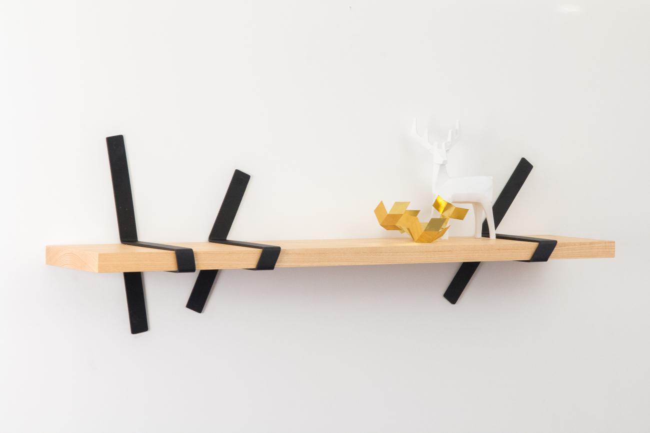 Straps Shelf Original with black straps by STRAFF Design