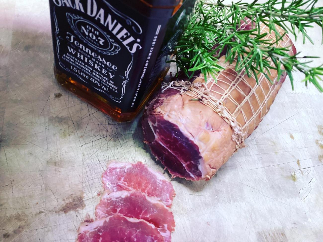 Black Angus gezouten en gerookt in Jack Daniels 