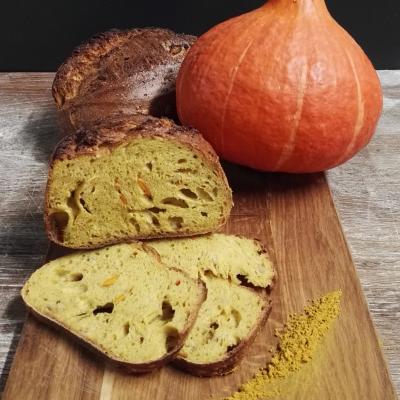 Pompoenbrood met kurriepoeder