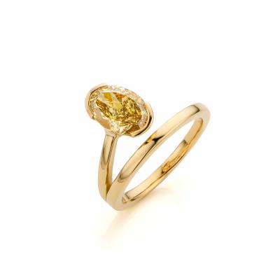 gele diamant statement ring