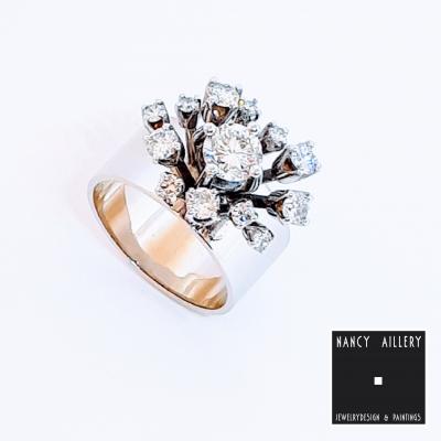 Wit gouden ring met diamant (foto Nancy Aillery)