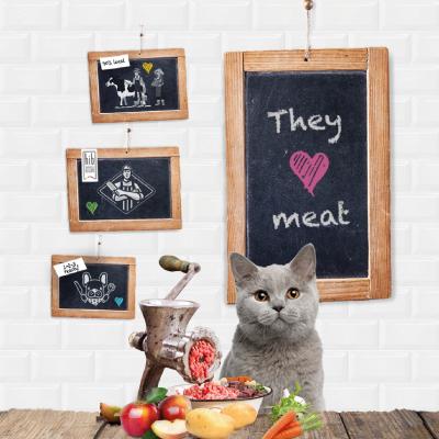 Cats love meat
